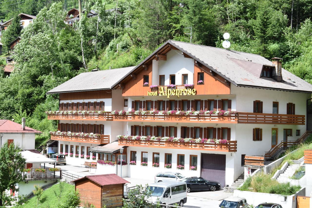 Hotel Alpenrose Alleghe Luaran gambar