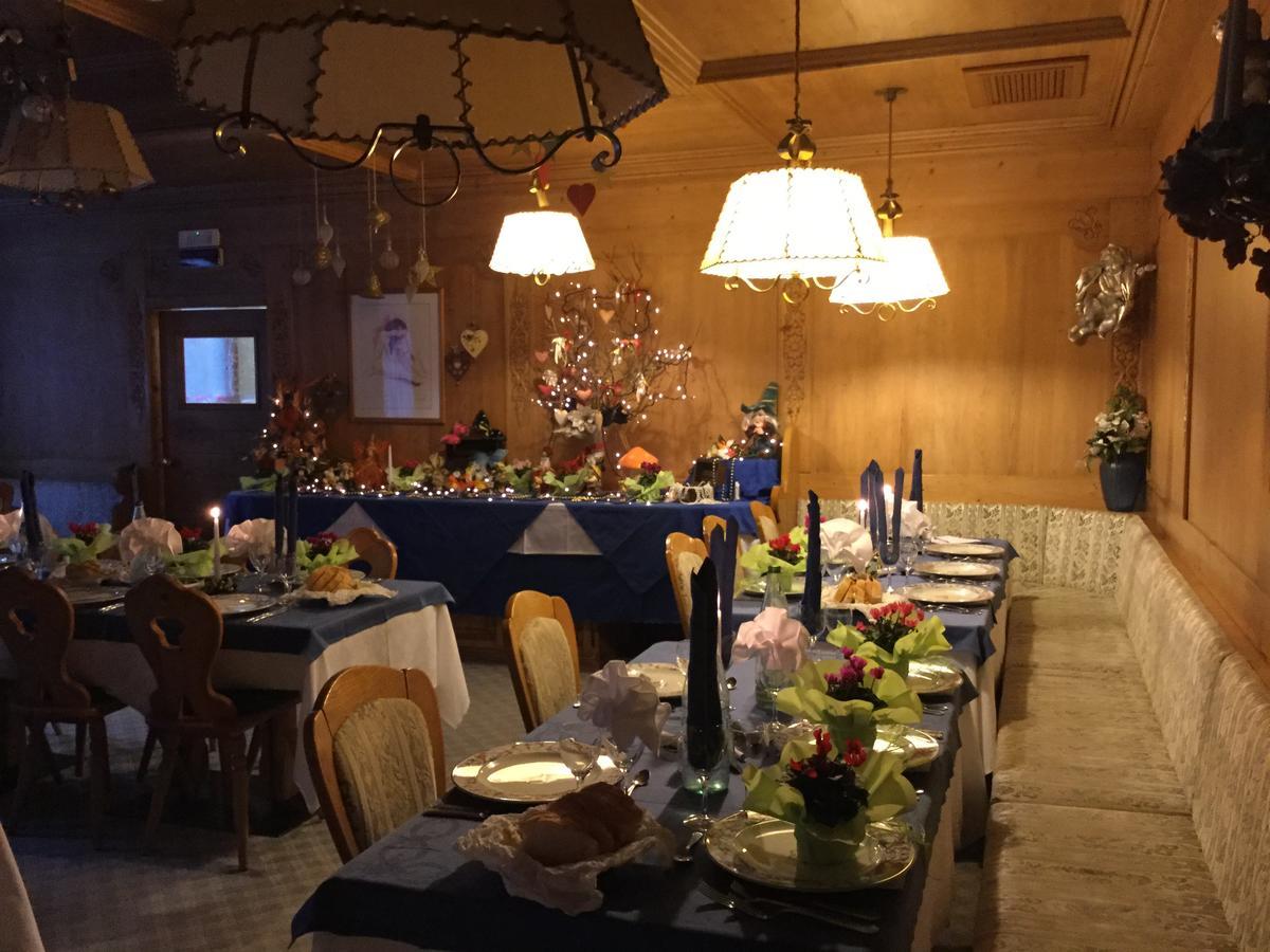 Hotel Alpenrose Alleghe Luaran gambar